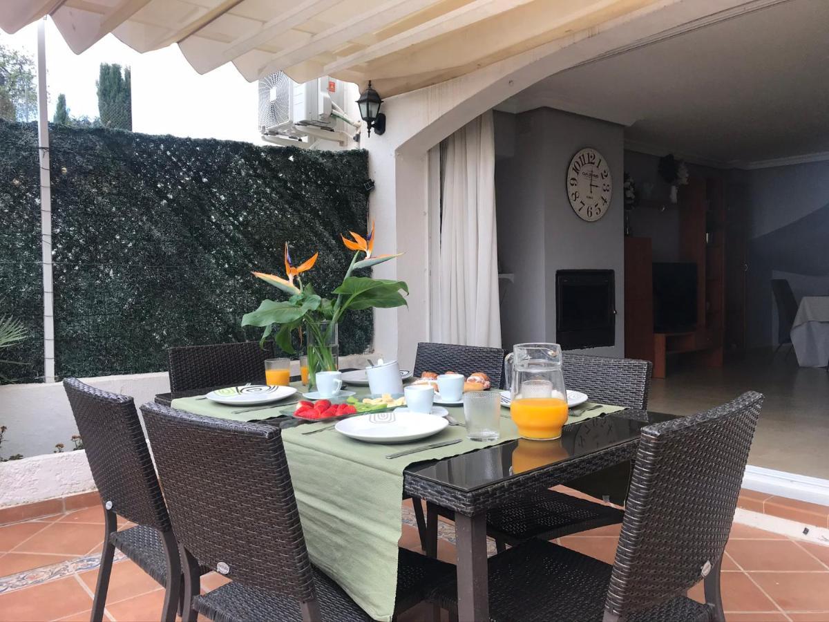 Bungalow Altea Junto Al Casco Antiguo, Piscina Y Barbacoa Eksteriør billede