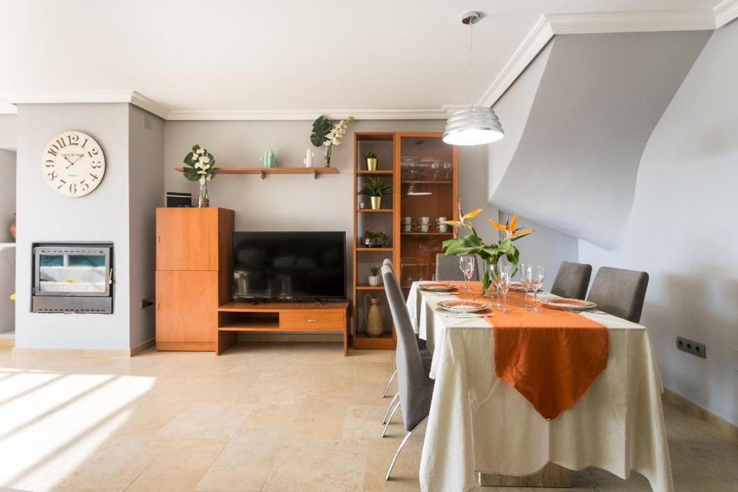 Bungalow Altea Junto Al Casco Antiguo, Piscina Y Barbacoa Eksteriør billede